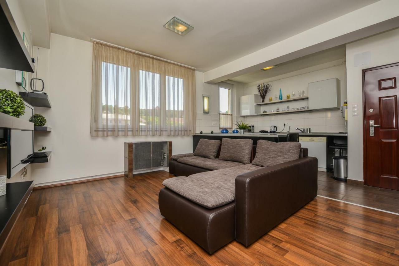 Castle Apartment With Panoramic Balcony ブダペスト エクステリア 写真